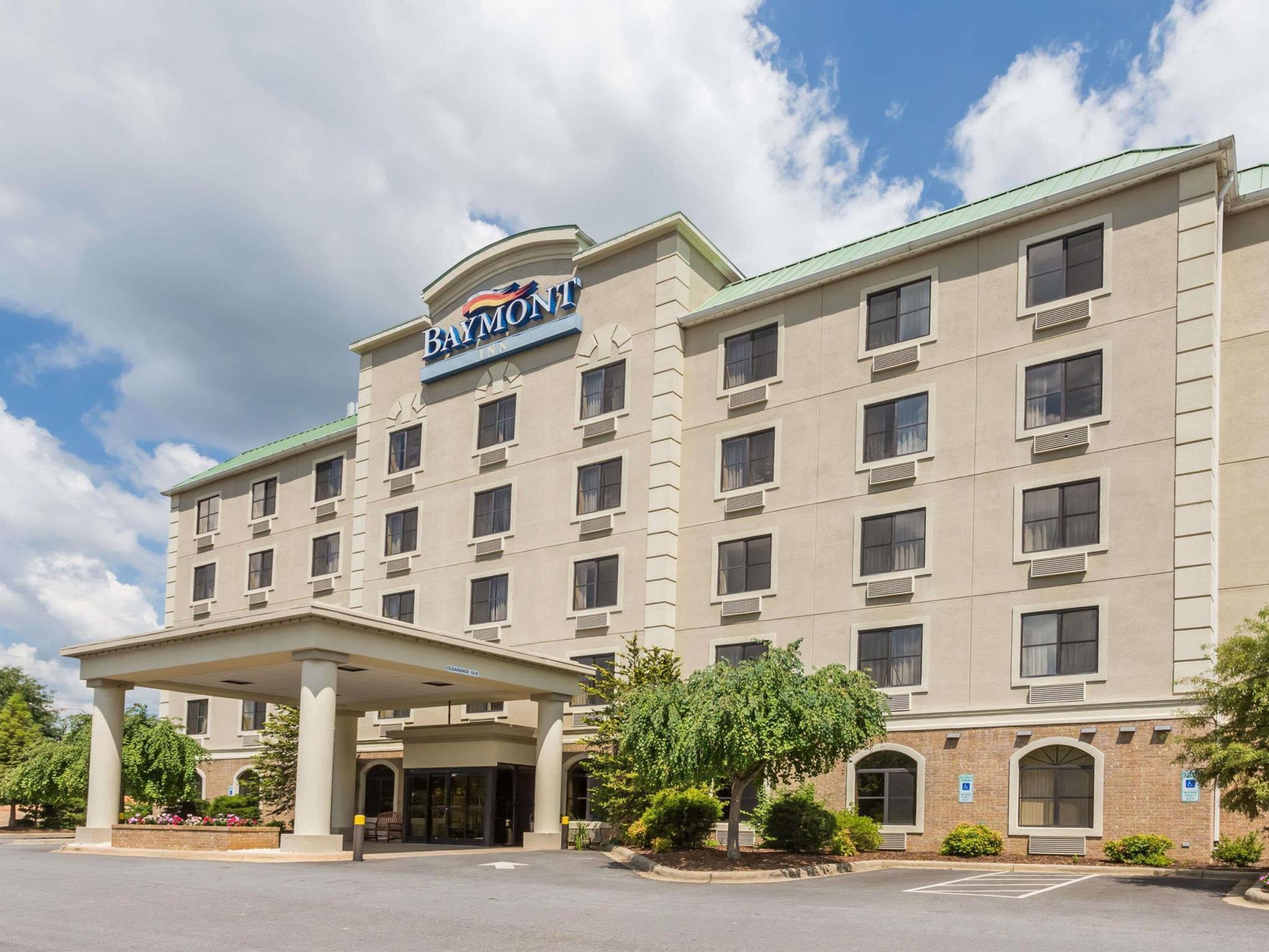 Baymont By Wyndham Asheville/Biltmore Экстерьер фото